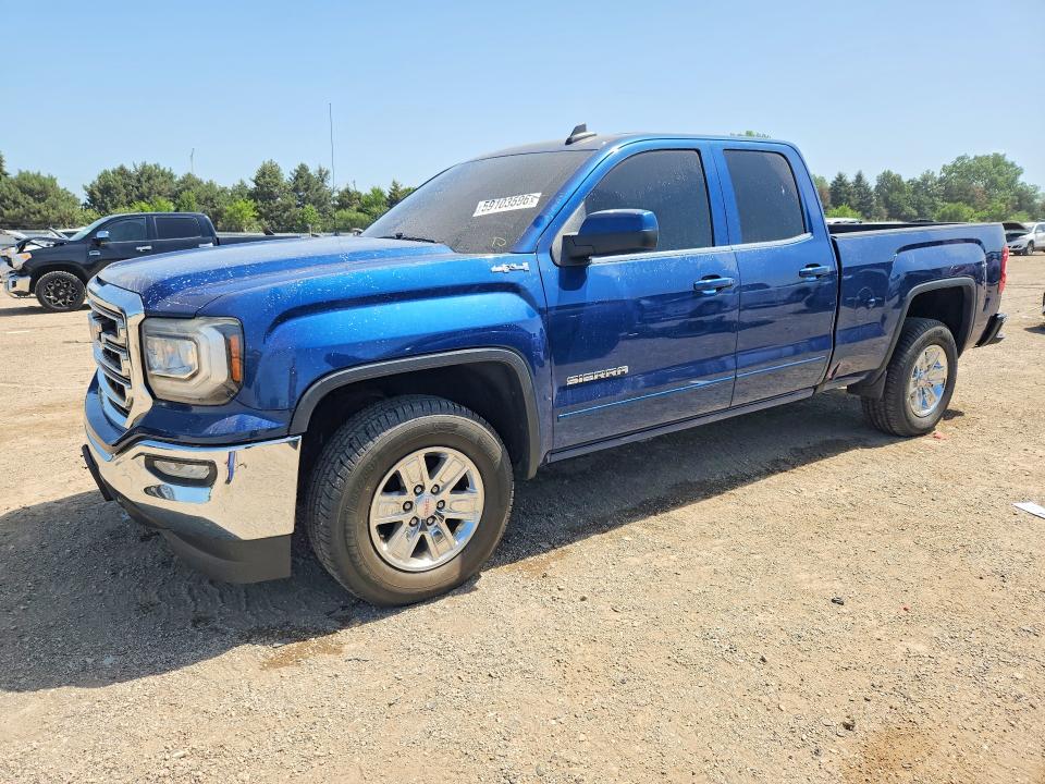 2016 GMC SIERRA