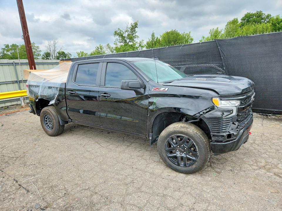 Photo 4 from auction – 2025 CHEVROLET SILVERADO with VIN 3GCUKFE83SG195779