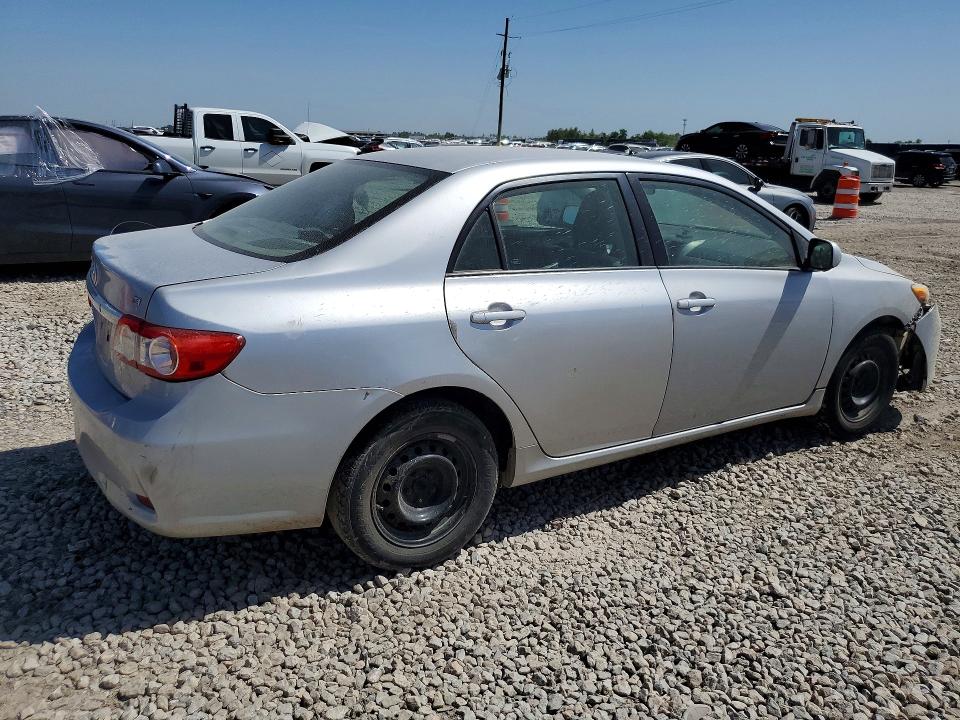 Photo 3 from auction – 2011 TOYOTA COROLLA with VIN 2T1BU4EE6BC585703
