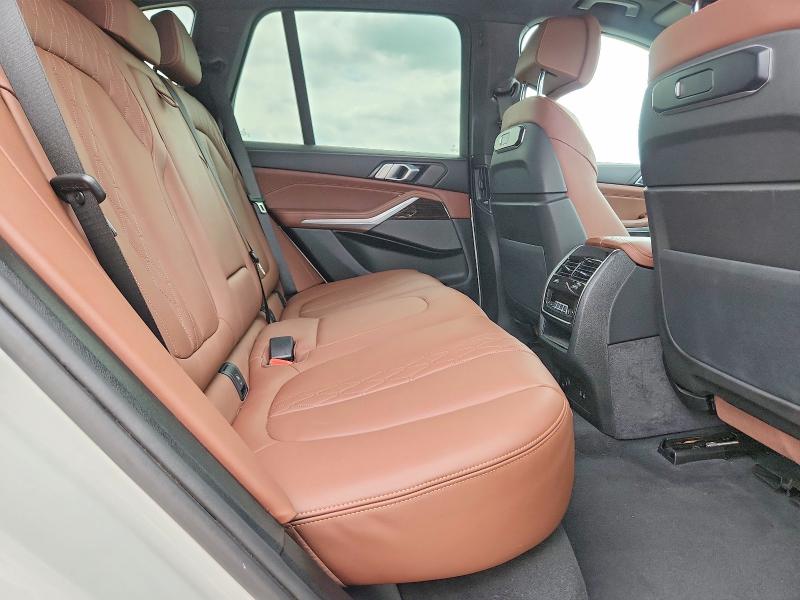 Photo 11 from auction – 2025 BMW X5 with VIN 5UX43EU06S9X96024