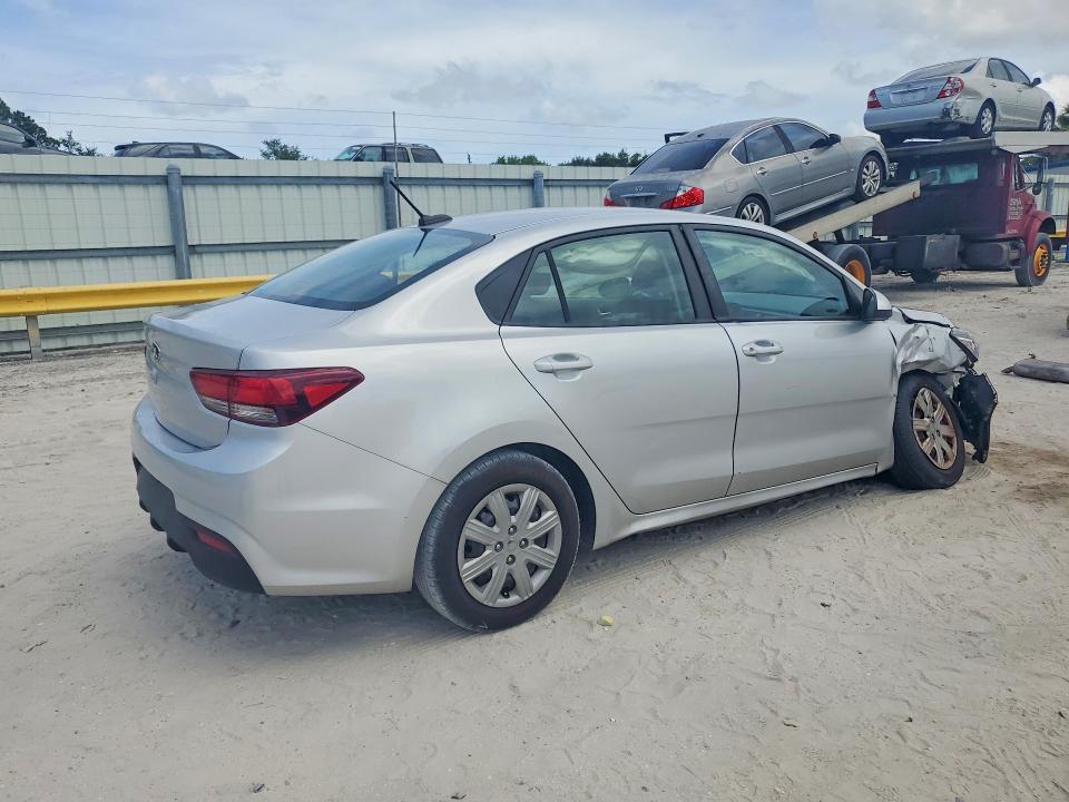 Photo 3 from auction – 2020 KIA RIO with VIN 3KPA24AD8LE259855