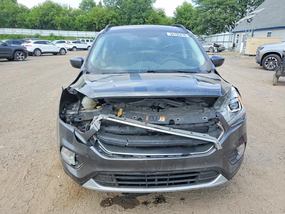 Photo 5 from auction – 2017 FORD ESCAPE with VIN 1FMCU9GD0HUF06166