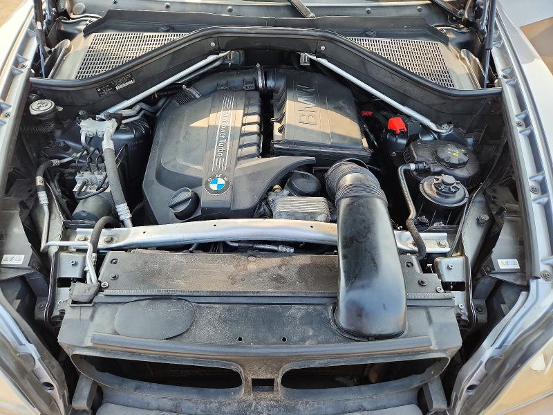 Photo 12 from auction – 2013 BMW X5 with VIN 5UXZV4C52D0E11446