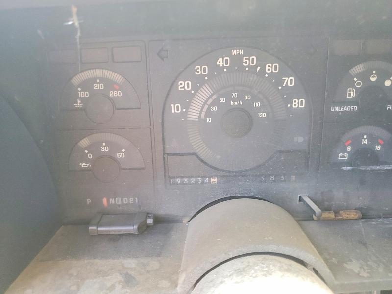Photo 9 from auction – 1988 GMC GMT-400 with VIN 1GTDC14K8JE508098