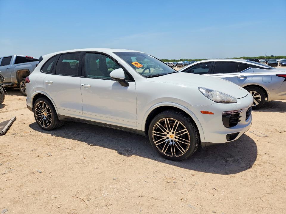 Photo 4 from auction – 2017 PORSCHE CAYENNE with VIN WP1AA2A23HKA82320