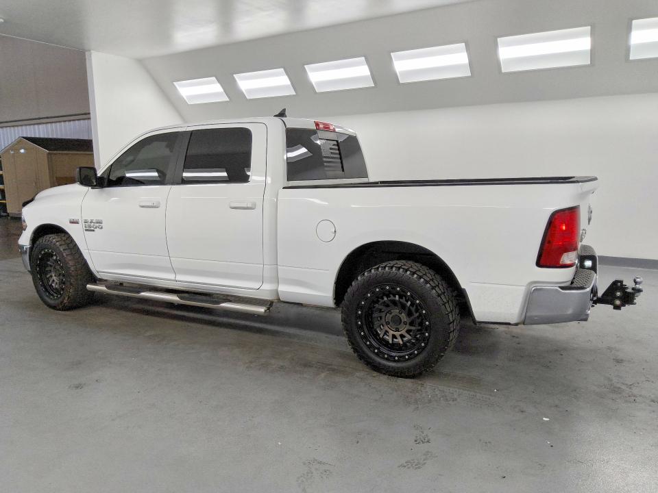 Photo 2 from auction – 2019 RAM 1500 CLASSIC with VIN 1C6RR6TT0KS608816