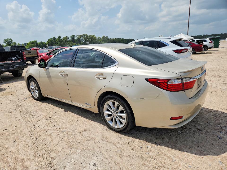 Photo 2 from auction – 2013 LEXUS ES with VIN JTHBW1GG7D2008248