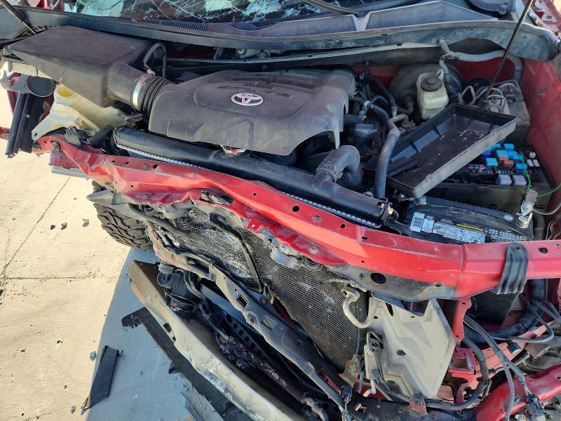 Photo 11 from auction – 2011 TOYOTA TUNDRA with VIN 5TFFY5F16BX100906