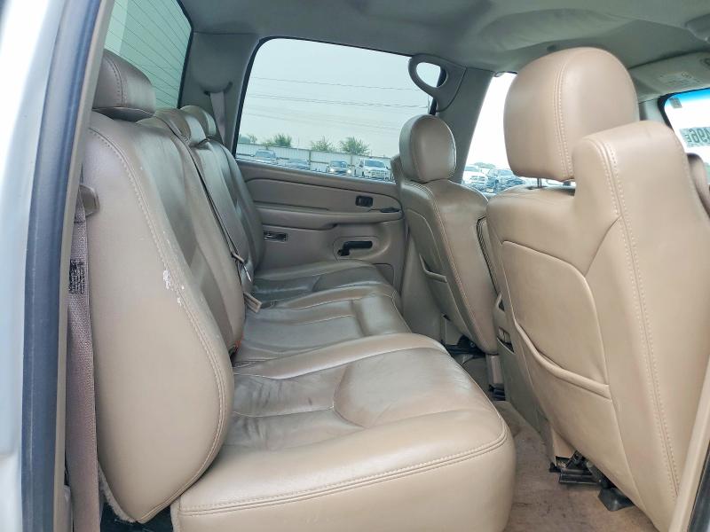 Photo 10 from auction – 2005 GMC SIERRA with VIN 1GTHK23255F833898
