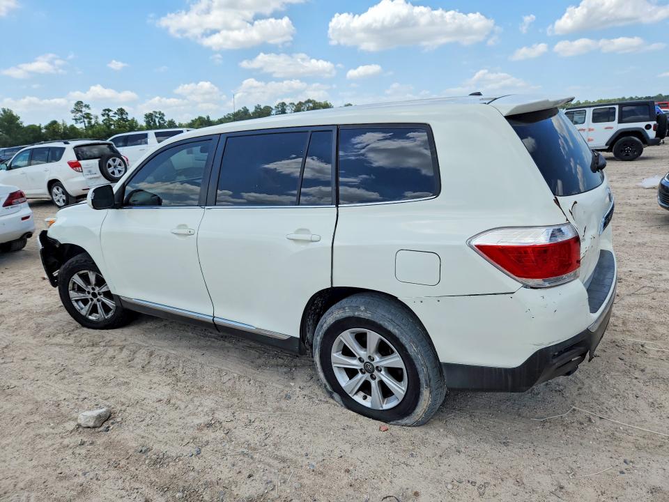 Photo 2 from auction – 2012 TOYOTA HIGHLANDER with VIN 5TDZK3EH2CS061160