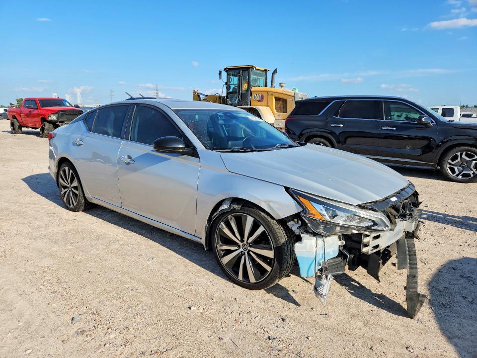 Photo 4 from auction – 2020 NISSAN ALTIMA with VIN 1N4BL4CV9LN309235