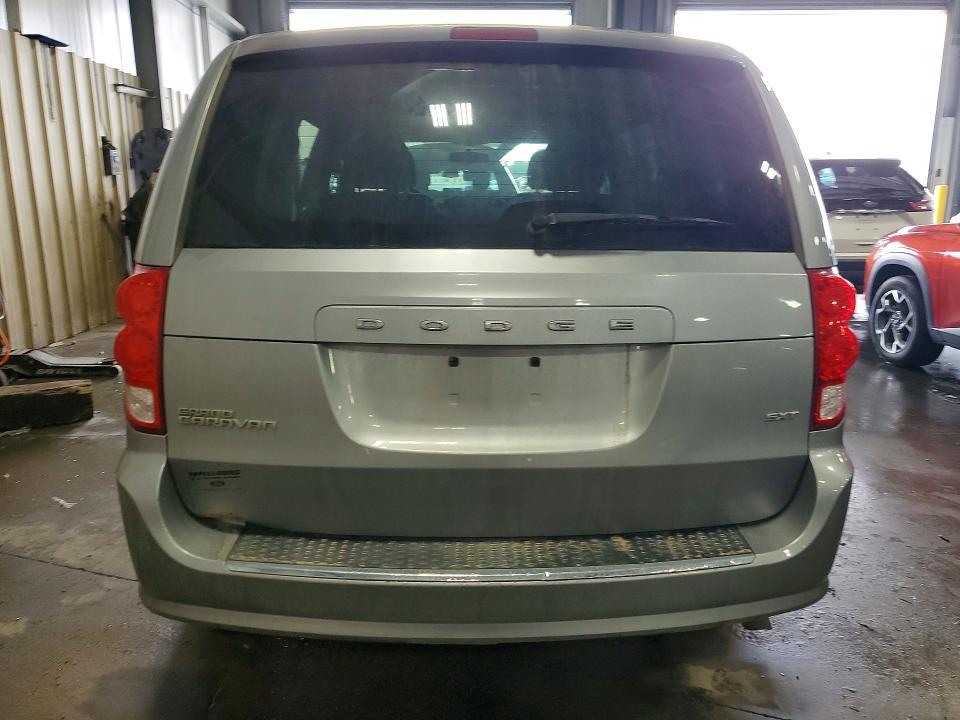 Photo 6 from auction – 2016 DODGE GRAND CARAVAN with VIN 2C4RDGCGXGR132115