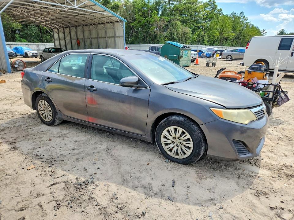 Photo 4 from auction – 2012 TOYOTA CAMRY with VIN 4T1BF1FK1CU542142
