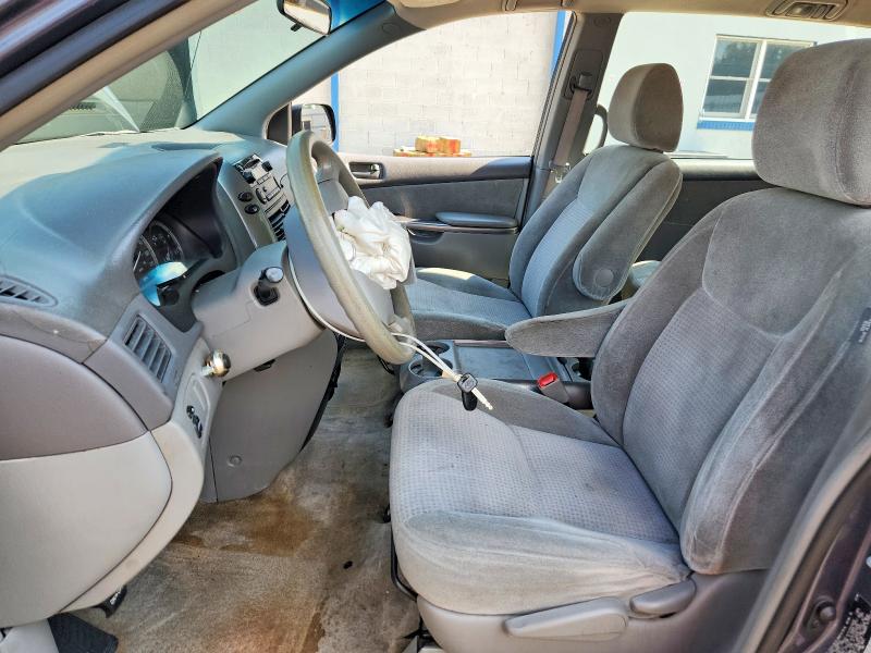 Photo 7 from auction – 2009 TOYOTA SIENNA with VIN 5TDZK23C69S232132