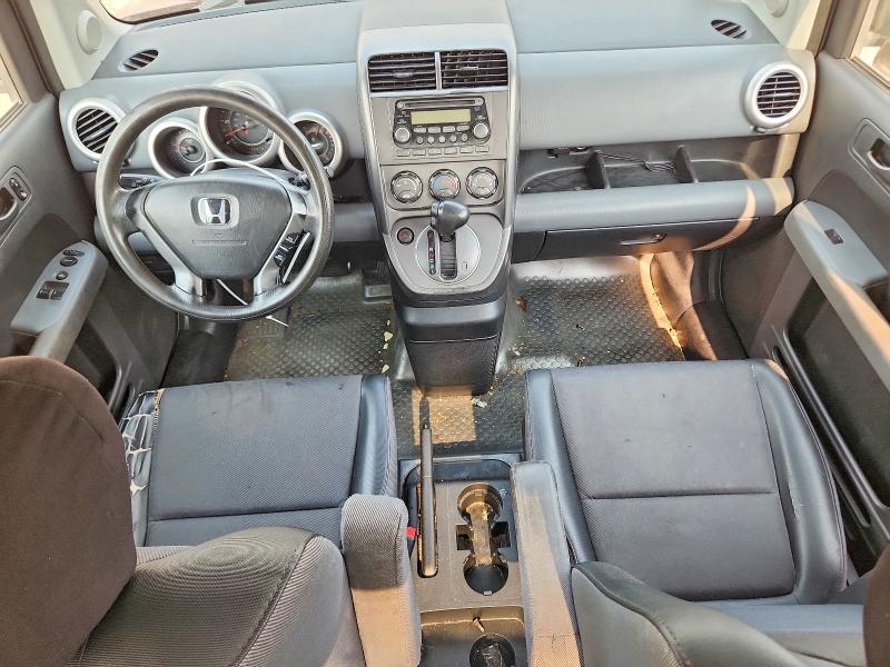 Photo 8 from auction – 2005 HONDA ELEMENT with VIN 5J6YH28655L012421