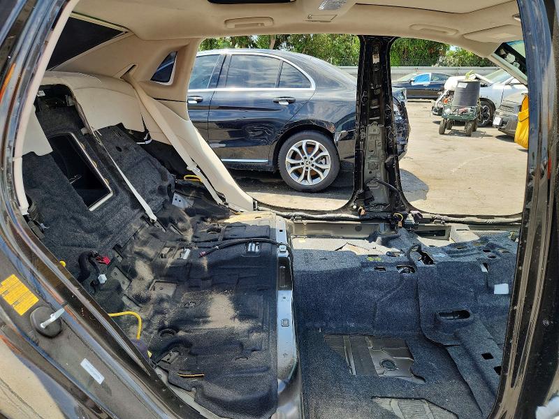 Foto 10 de la subasta – 2026 GENESIS G90 con VIN KMTFC4SD7TU054726