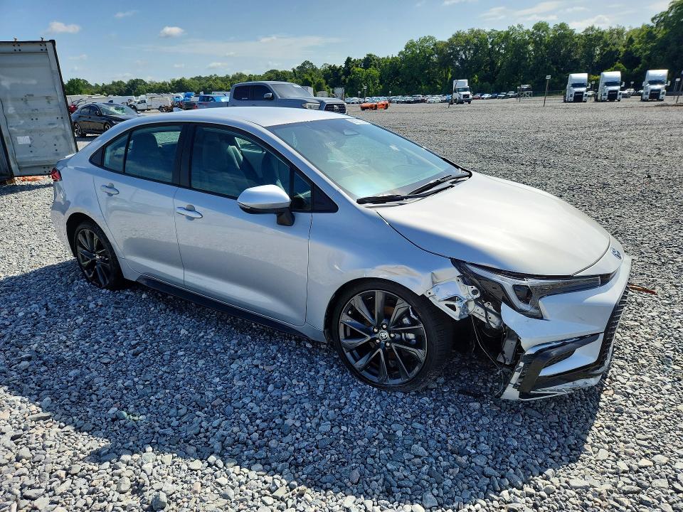 Photo 4 from auction – 2026 TOYOTA COROLLA with VIN 5YFS4MCE6TP270839