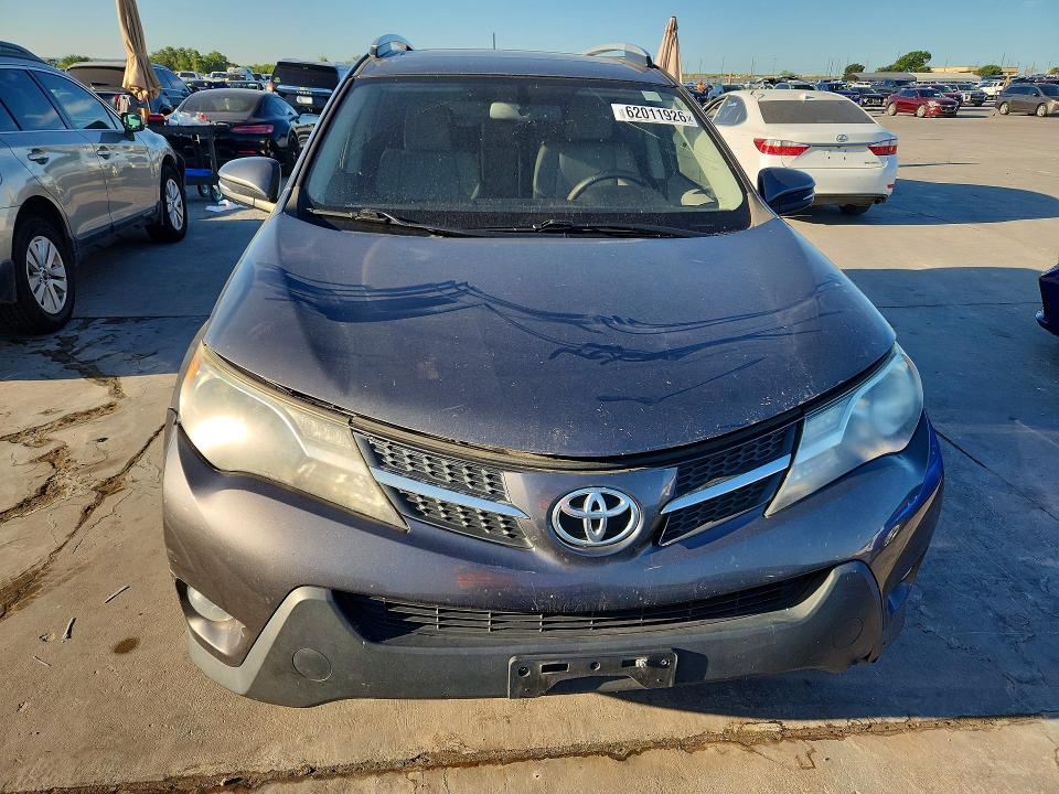 Photo 5 from auction – 2013 TOYOTA RAV4 with VIN 2T3DFREV7DW010065