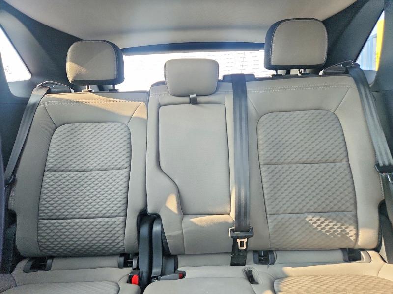 Photo 10 from auction – 2022 FORD ESCAPE with VIN 1FMCU0G63NUA30326