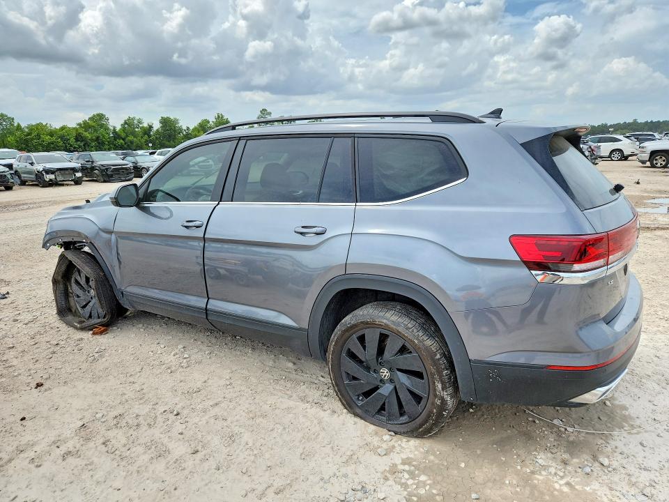 Photo 2 from auction – 2025 VOLKSWAGEN ATLAS with VIN 1V2JR2CA1SC520816