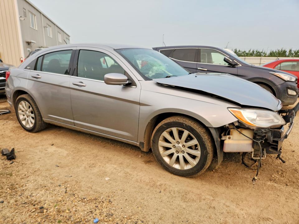 Photo 4 from auction – 2013 CHRYSLER 200 with VIN 1C3CCBBB2DN509566