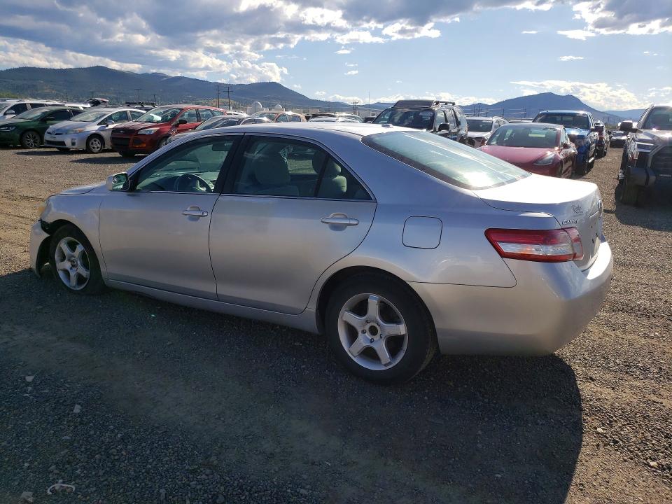Photo 2 from auction – 2011 TOYOTA CAMRY with VIN 4T1BF3EK4BU176009