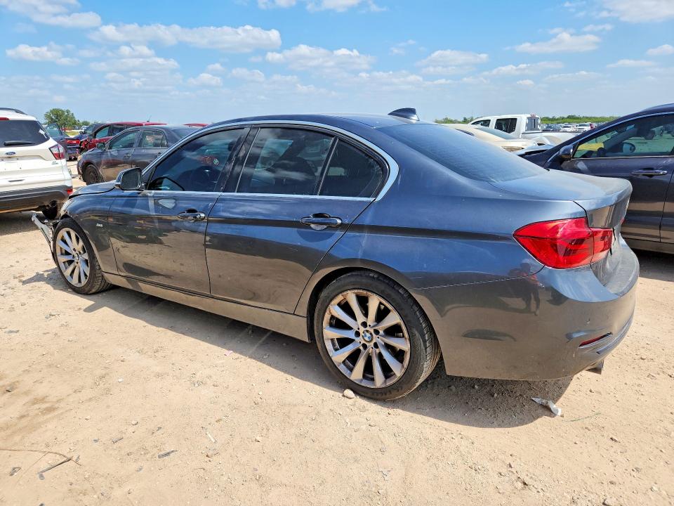 Photo 2 from auction – 2017 BMW 320 with VIN WBA8E1G38HNU16805