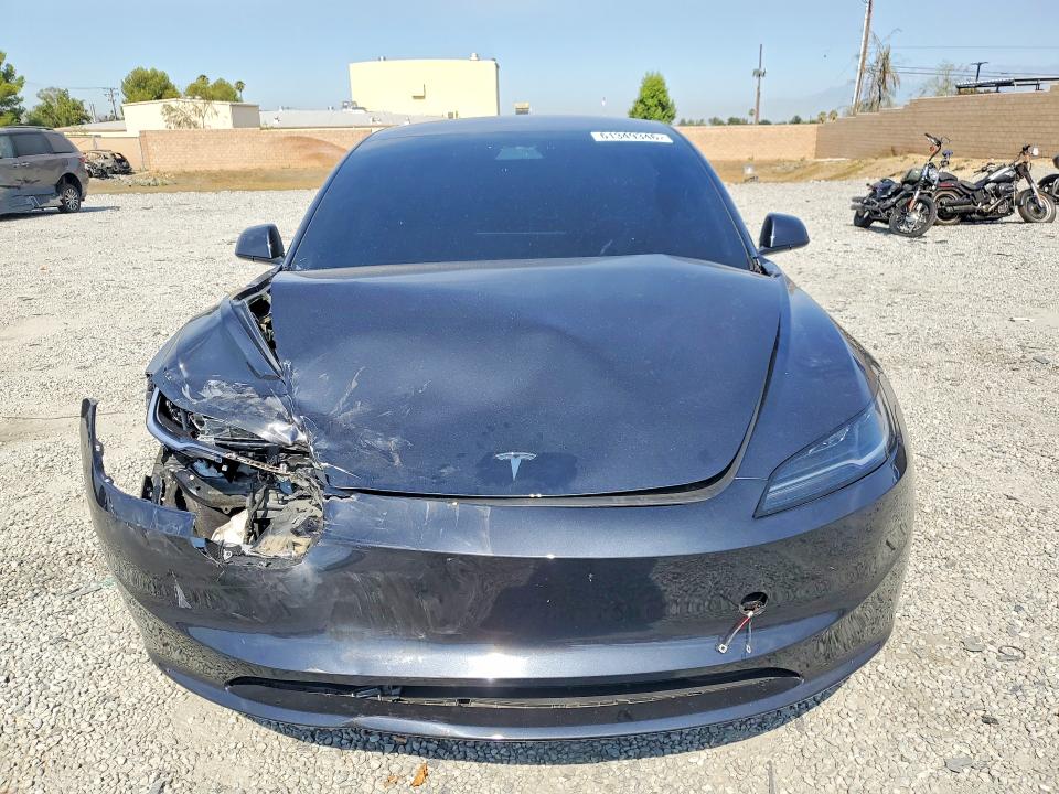 Photo 5 from auction – 2025 TESLA MODEL 3 with VIN 5YJ3E1EAXSF877962