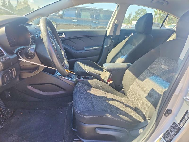 صورة رقم 7 من المزاد - 2017 KIA FORTE مع VIN 3KPFK4A77HE125622