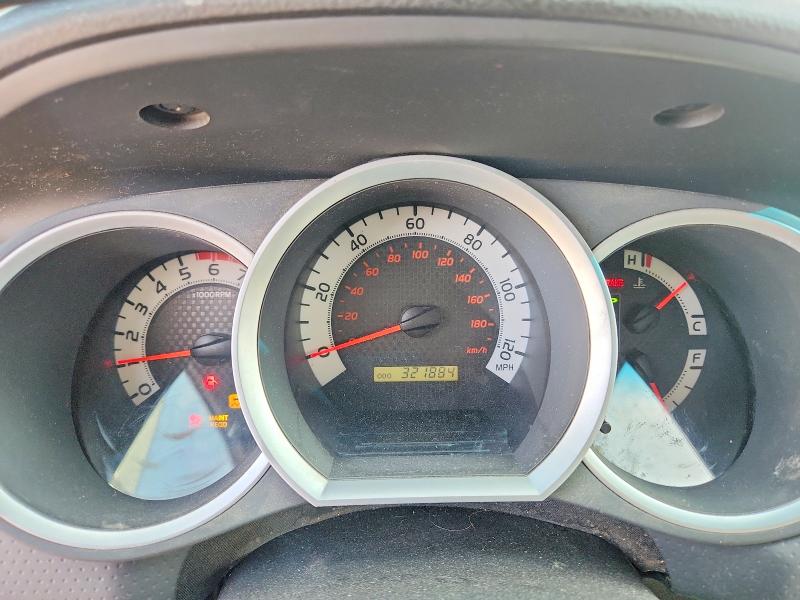 Photo 9 from auction – 2012 TOYOTA TACOMA with VIN 5TFLU4EN7CX036809