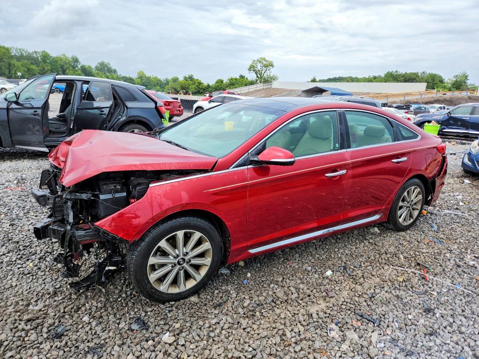 HYUNDAI SONATA 2016 with VIN 5NPE34AF3GH433736 - Photo from auction