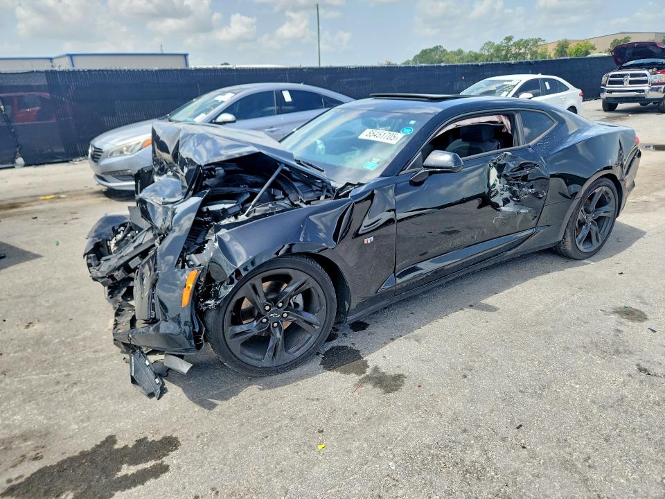 CHEVROLET CAMARO 2020 with VIN 1G1FB1RX9L0130284 - Photo from auction