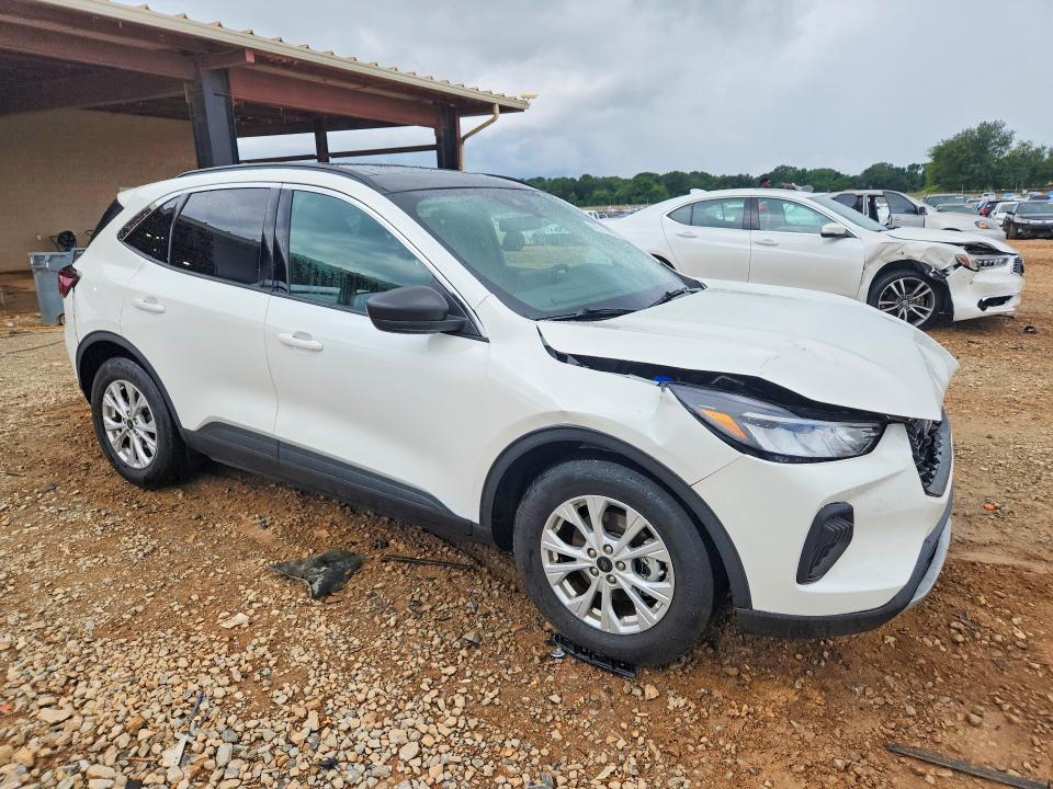 Photo 4 from auction – 2023 FORD ESCAPE with VIN 1FMCU0GN1PUA36894