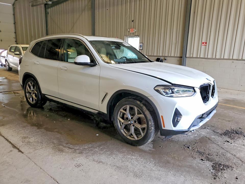 Photo 4 from auction – 2022 BMW X3 with VIN 5UX53DP03N9M92843