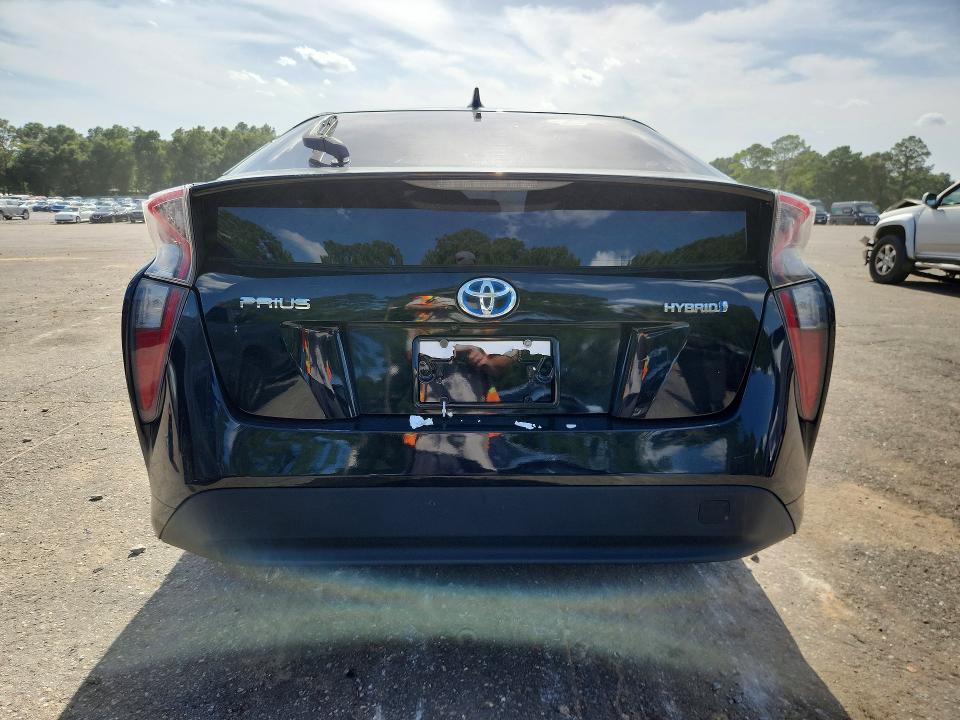 Photo 6 from auction – 2017 TOYOTA PRIUS with VIN JTDKBRFU1H3036243