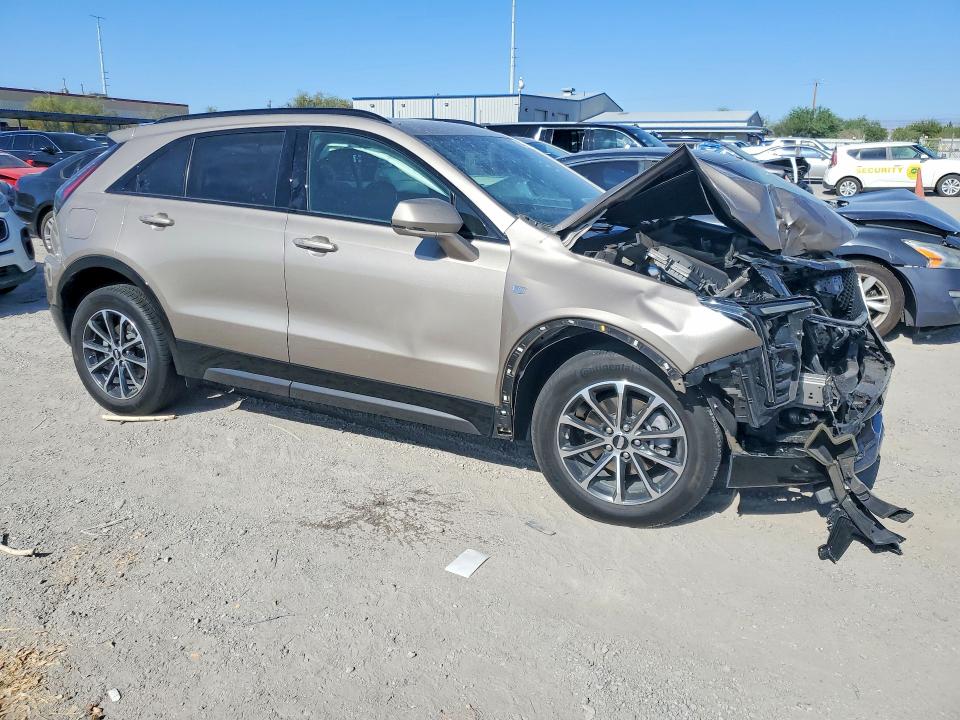 Photo 4 from auction – 2024 CADILLAC XT4 with VIN 1GYFZER45RF211945