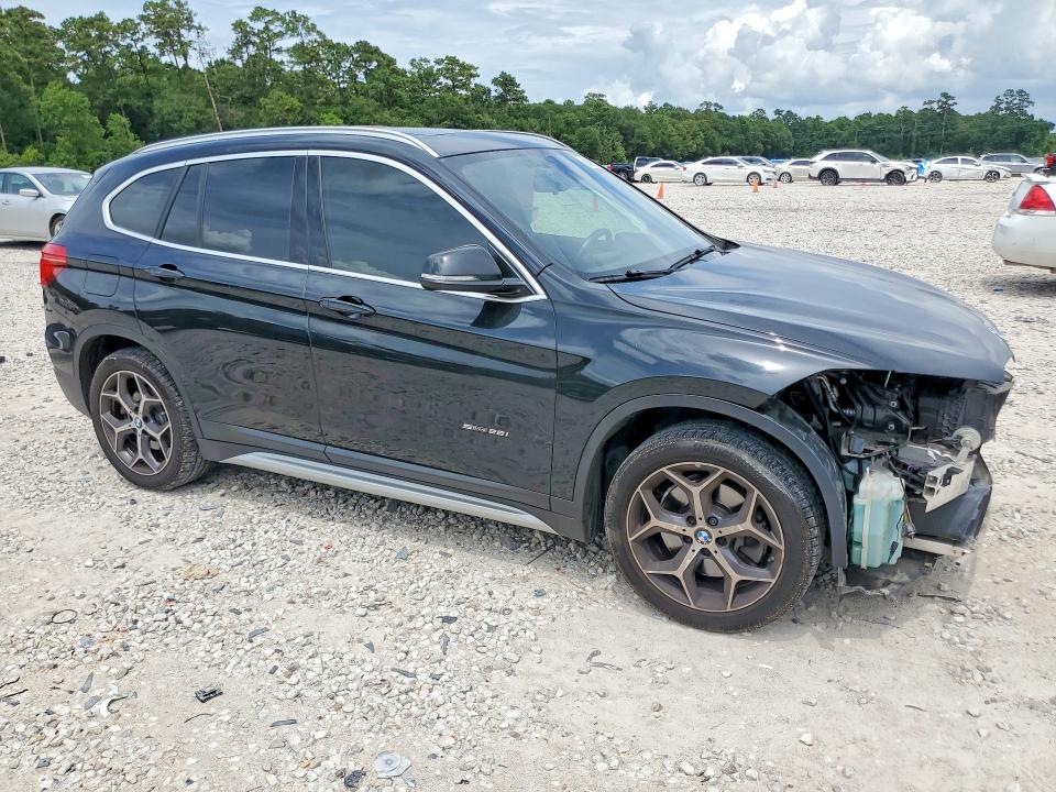 Photo 4 from auction – 2018 BMW X1 with VIN WBXHU7C30J5L05298