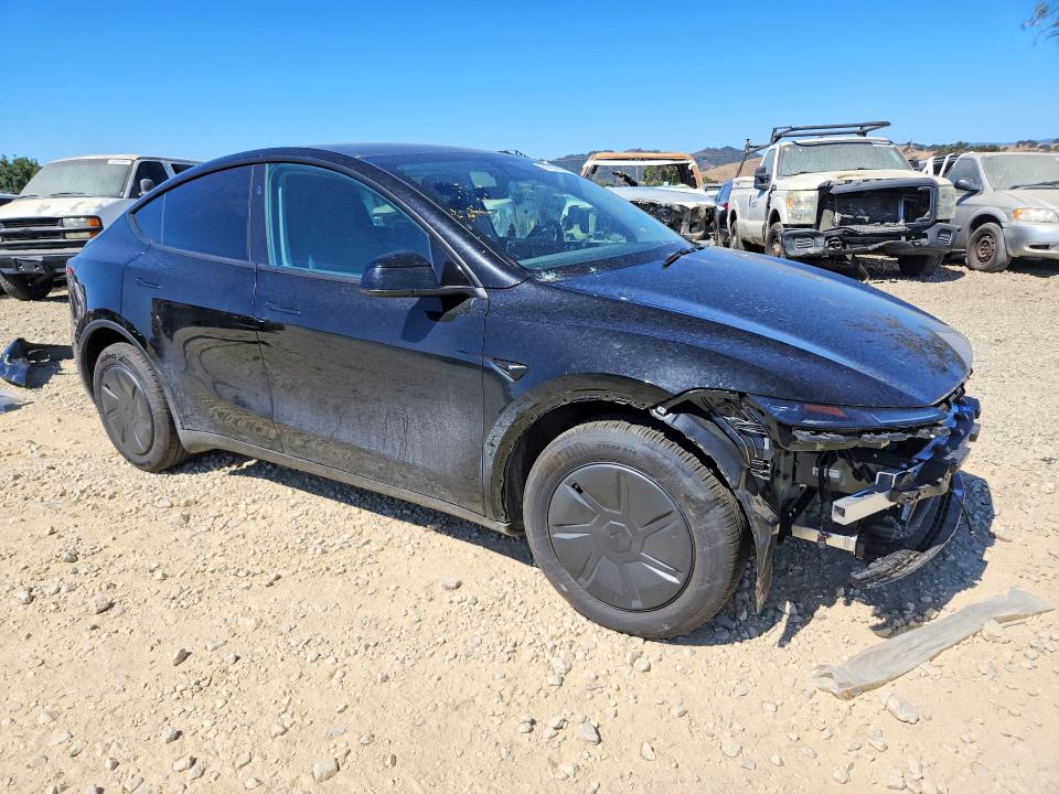 Photo 4 from auction – 2026 TESLA MODEL Y with VIN 7SAYGDED0TA604039