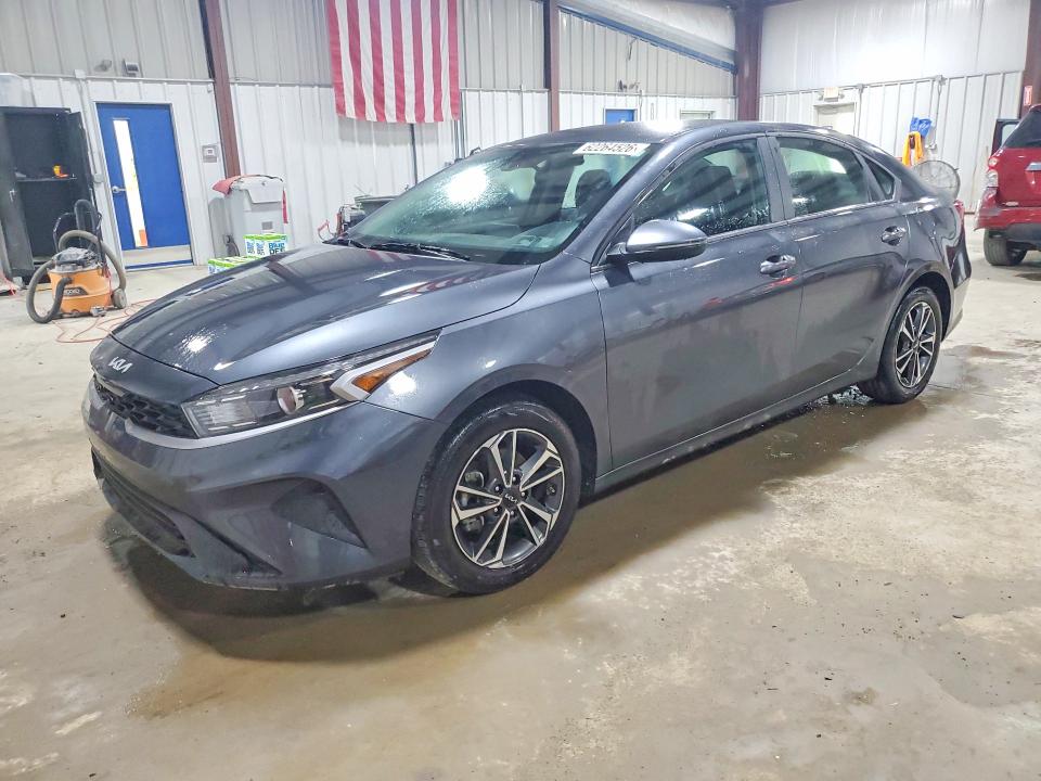 KIA FORTE 2024 with VIN 3KPF24AD1RE762304 - Photo from auction