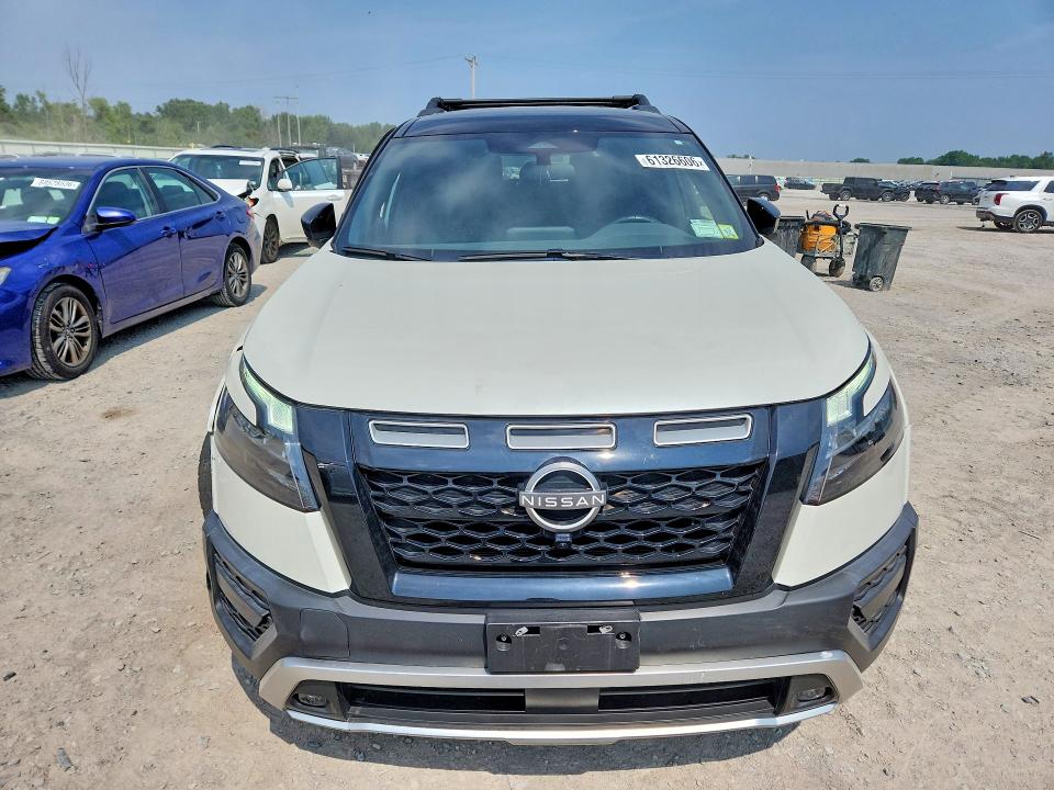 Photo 5 from auction – 2023 NISSAN PATHFINDER with VIN 5N1DR3BD1PC207610
