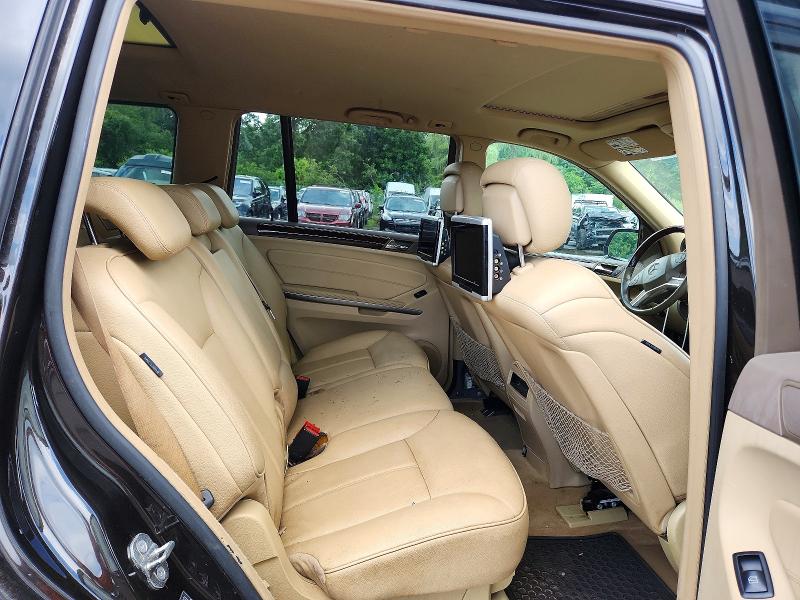 Photo 11 from auction – 2010 MERCEDES-BENZ GL with VIN 4JGBF2FEXAA615474