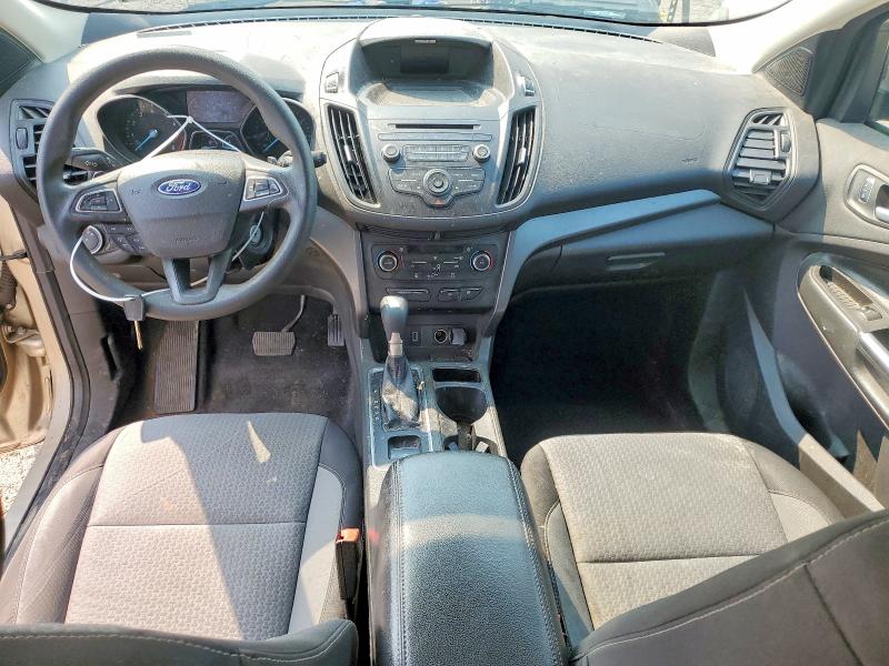 Photo 8 from auction – 2017 FORD ESCAPE with VIN 1FMCU0GD7HUE06674