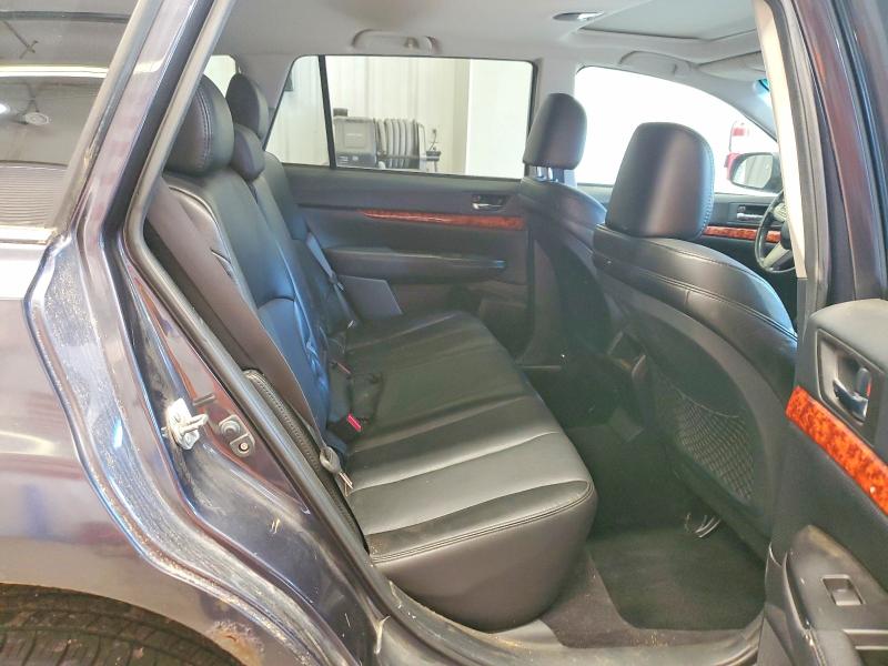 Photo 11 from auction – 2010 SUBARU OUTBACK with VIN 4S4BRBKC5A3358238
