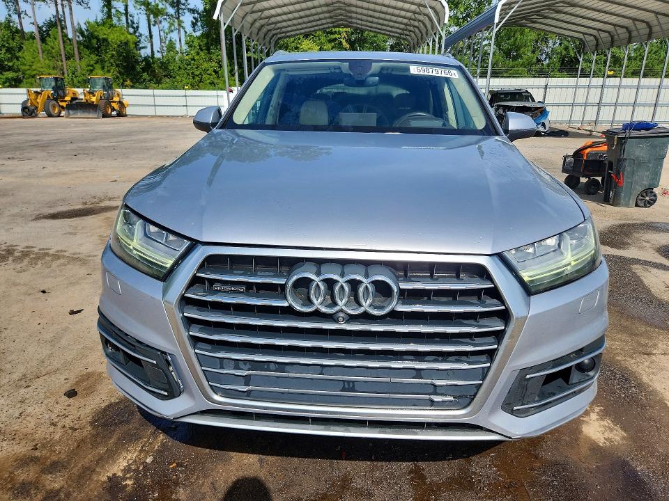 Photo 5 from auction – 2017 AUDI Q7 with VIN WA1VAAF70HD050098