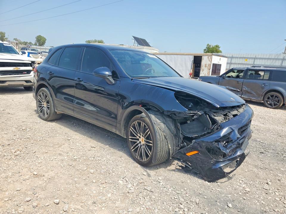 Photo 4 from auction – 2016 PORSCHE CAYENNE with VIN WP1AA2A28GLA04317