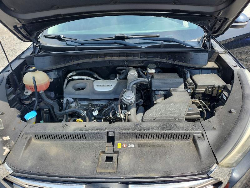 Photo 12 from auction – 2016 HYUNDAI TUCSON with VIN KM8J33A29GU205005