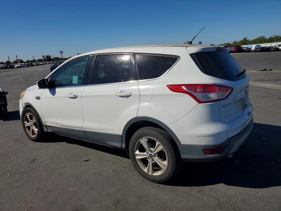 Photo 2 from auction – 2015 FORD ESCAPE with VIN 1FMCU0G71FUA92589