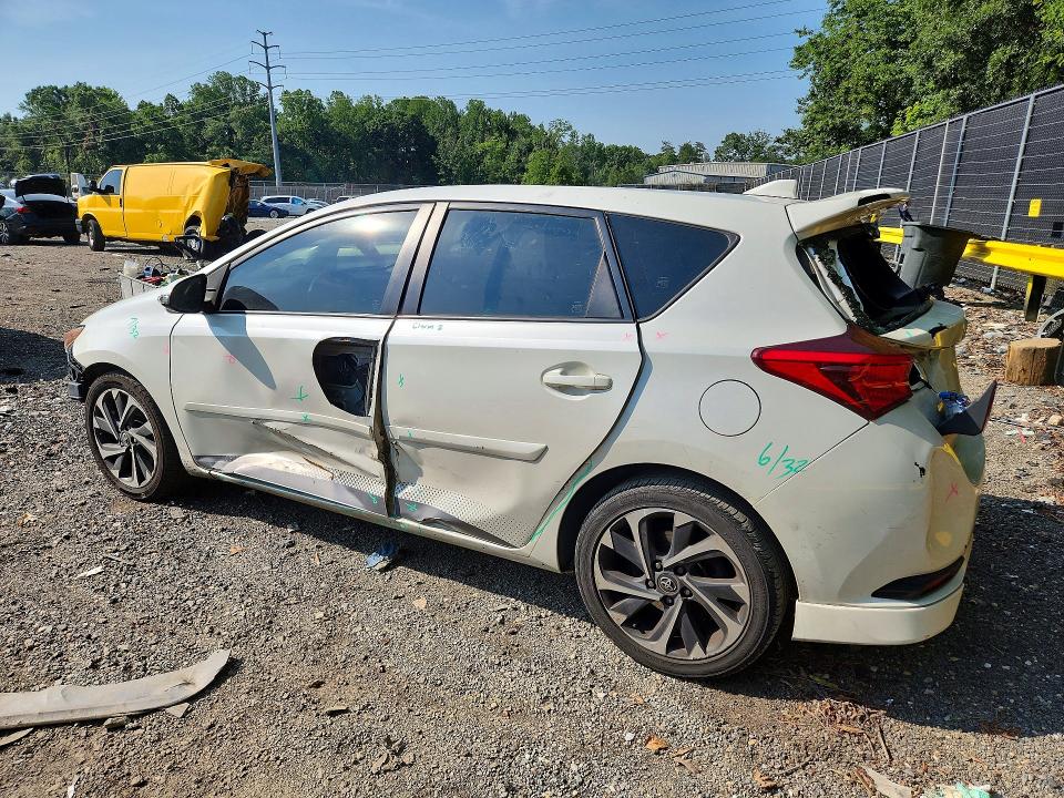 Photo 2 from auction – 2017 TOYOTA COROLLA IM with VIN JTNKARJE5HJ532012