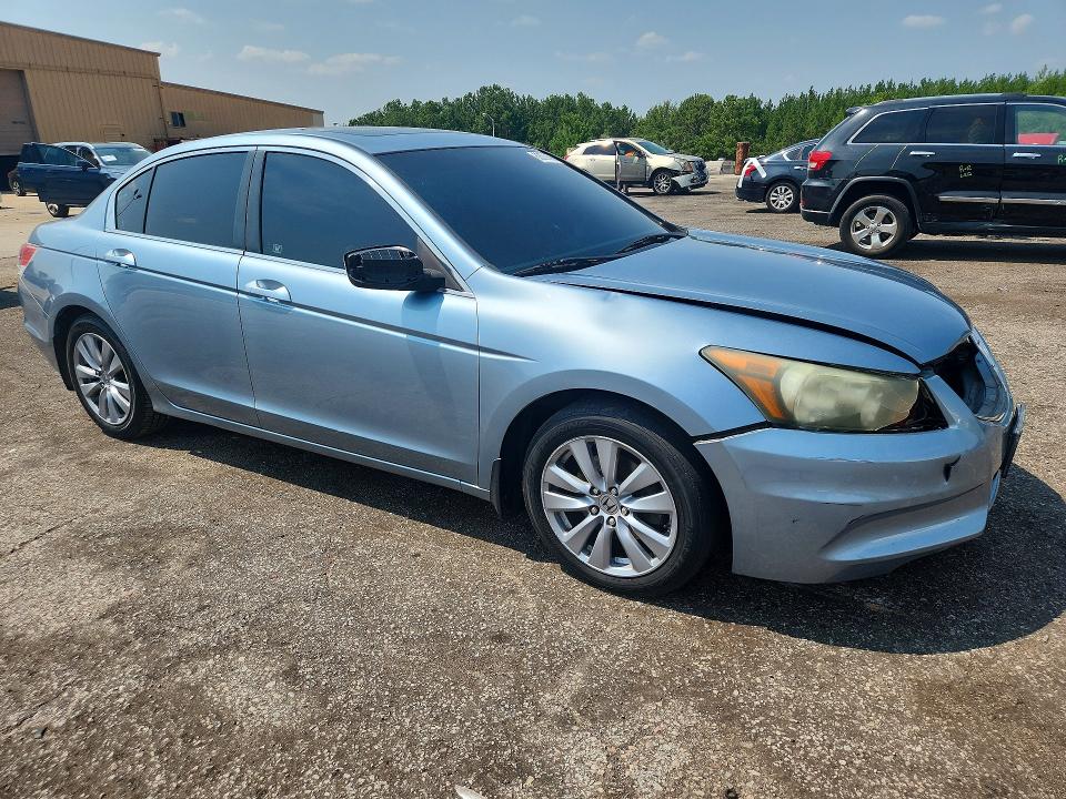 Photo 4 from auction – 2011 HONDA ACCORD with VIN 1HGCP2F87BA090991