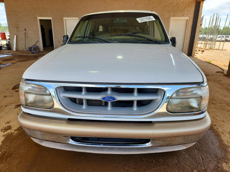 Photo 5 from auction – 1996 FORD EXPLORER with VIN 1FMDU32P4TZB96540